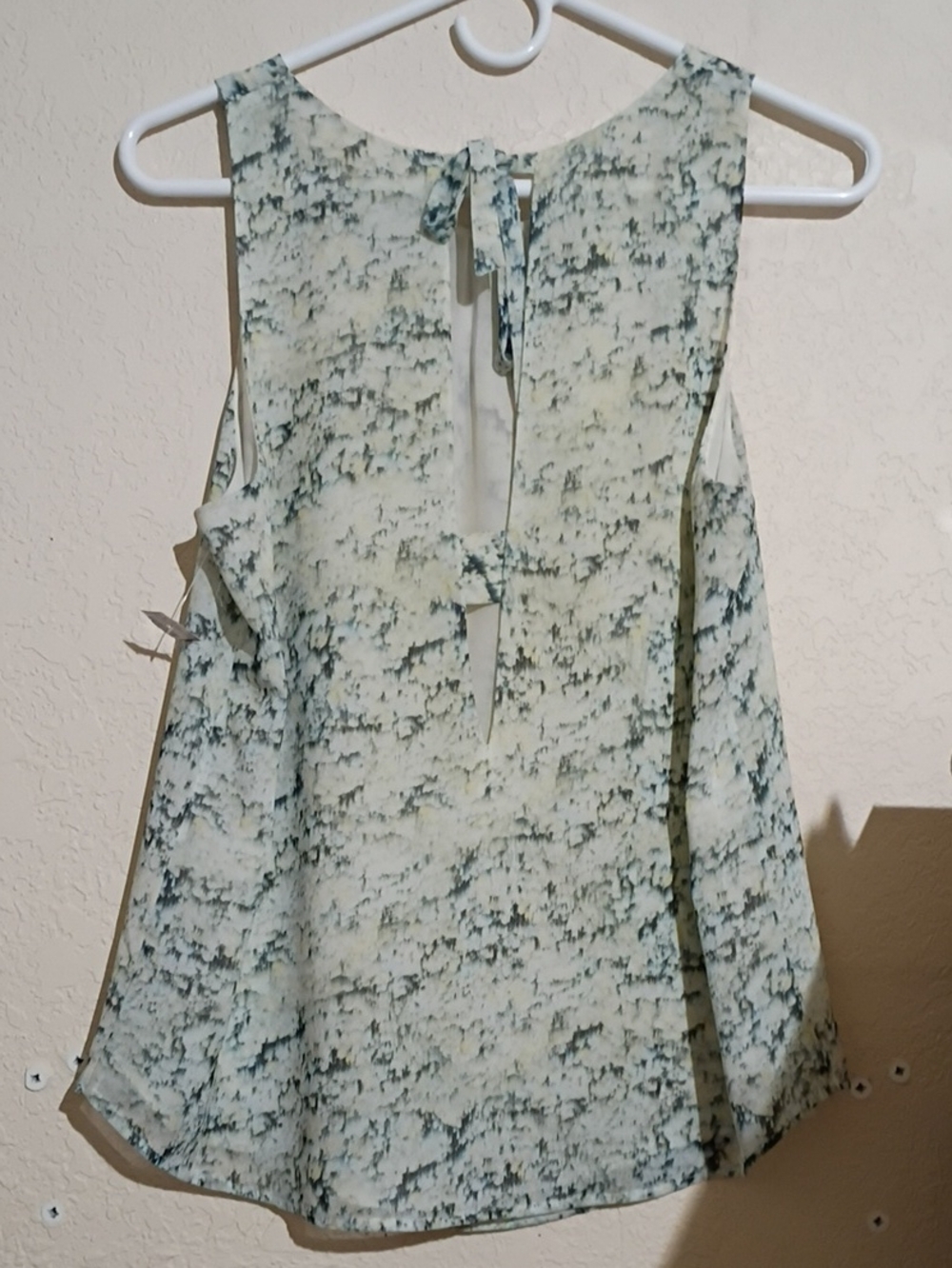 H&M Pale Green Marble-Print Tie-Back Sleeveless Top